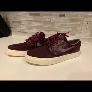 Nike Stefan Janoski Burgundy Shoes